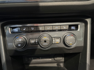 Volkswagen Tiguan 2.0 Tdi 150 Dsg7 4 Motion Carat R-line Tiguan 141&nbsp;623km