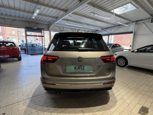 Volkswagen Tiguan 2.0 Tdi 150 Dsg7 4 Motion Carat R-line Tiguan 141&nbsp;623km