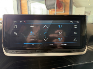 Peugeot 2008 1.5 Hdi 130ch Active 1er Main 2008 90&nbsp;600km