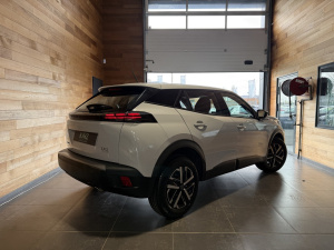 Peugeot 2008 1.5 Hdi 130ch Active 1er Main 2008 90&nbsp;600km