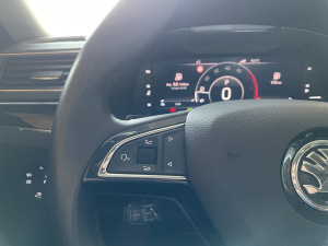 Skoda Superb Combi 2.0 Tdi 190 Scr Dsg7 Laurin & Clement Superb Combi 77&nbsp;581km