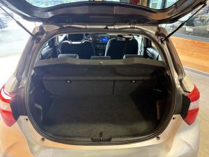 Toyota Yaris Design 70ch Vvt-i Entretien Complet Toyota Yaris 97&nbsp;210km