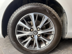 Toyota Yaris Design 70ch Vvt-i Entretien Complet Toyota Yaris 97&nbsp;210km