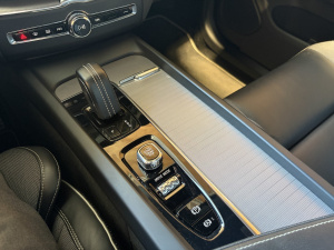 Volvo Xc60 197ch Geartronic 8 R-design Xc 60 99&nbsp;472km