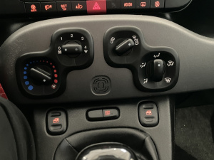 Fiat Panda 1.2 69 Ch S/s City Cross Waze Panda 90&nbsp;227km