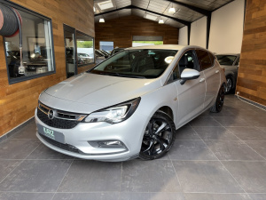 Opel Astra 1.4 Turbo 125ch Innovation Astra 81&nbsp;575km