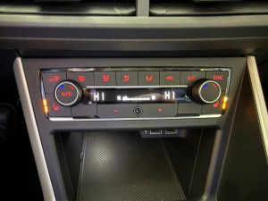 Volkswagen Polo 1.0 Tsi 95ch Carat Polo 79&nbsp;713km