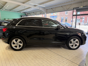 Audi Q3 40 Tdi 190 Ch S Tronic 7 Quattro Design Luxe Q3 105&nbsp;728km