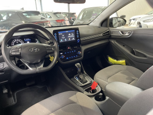 Hyundai Ioniq Hybrid 141 Business Ioniq 74&nbsp;446km