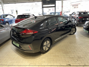 Hyundai Ioniq Hybrid 141 Business Ioniq 74&nbsp;446km