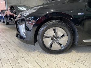 Hyundai Ioniq Hybrid 141 Business Ioniq 74&nbsp;446km