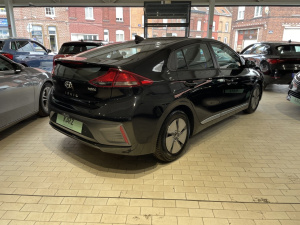 Hyundai Ioniq Hybrid 141 Business Ioniq 74&nbsp;446km