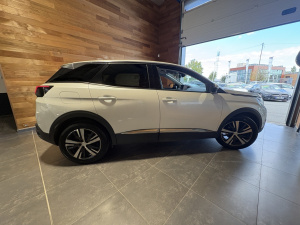 Peugeot 3008 Blue Hdi 130 Eat8 Allure 3008 84&nbsp;424km