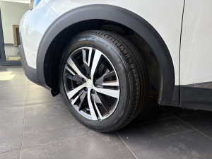 Peugeot 3008 Blue Hdi 130 Eat8 Allure 3008 84&nbsp;424km