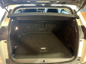 Peugeot 3008 Blue Hdi 130 Eat8 Allure 3008 84&nbsp;424km