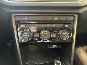 Volkswagen T-roc 1.0 Tsi 115ch Lounge 1er Main T-roc 60&nbsp;872km