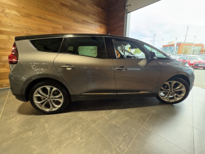 Renault Grand Scenic Iv Business 1.7 Dci 120 Grand Scenic 81&nbsp;669km