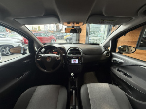 Fiat Punto 1.4 77ch Easy Punto 66&nbsp;183km
