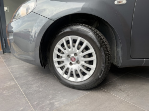 Fiat Punto 1.4 77ch Easy Punto 66&nbsp;183km