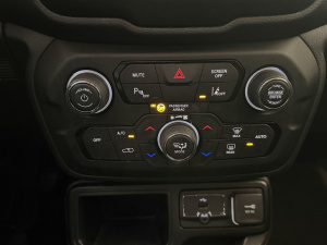 Jeep Renegade 1.6l Multijet 120ch Bvr6 Brooklyn Edition Renegade 102&nbsp;068km