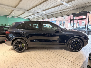 Porsche Cayenne S E-hybrid 3.0 V6 416ch Tiptronic A Cayenne 128&nbsp;650km